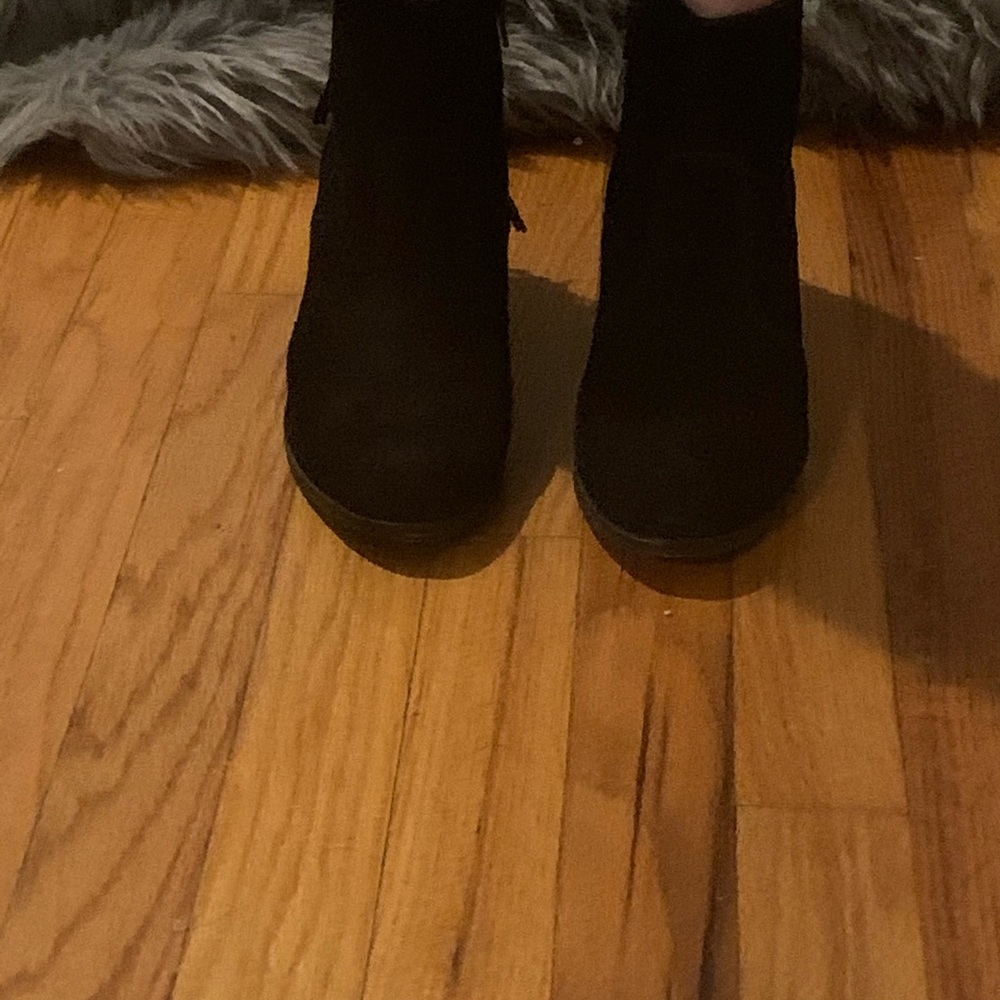 🎉SALE🎉Coconuts by Matisse leather &fringe bootie - Picture 7 of 9